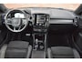Volvo XC40 T2 129PK Automaat R-Design | 18 Inch | Extra getint glas |