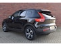 Volvo XC40 T2 129PK Automaat R-Design | 18 Inch | Extra getint glas |