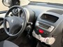 Peugeot 107 1.0 Access Accent NL AUTO NAP! AIRCO l AUX l 4 SEIZOEN BANDEN l NIEUWE APK l TOPSTAAT!
