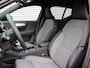 Volvo XC40 2.0 B4 Plus Dark Automaat /  Harman Kardon audio / Trekhaak / 19" velgen / Verwarmd voorruit / Reservewiel