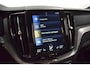 Volvo XC60 T8 408pk AUT8 Twin Engine AWD Inscription Luchtvering/ Trekhaak 2100kg/ Adapt. Cruise/ Pano/ Stoelverw v+a/ enz...