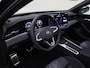 Volkswagen Passat Variant 1.5eHybrid 200kW/272PK R-Line Edition · Panoramadak · Trekhaak · Apple/Android · Garantie t/m 15-07-2030 of 100000km.