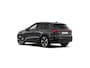 Audi Q6 e-tron First edition quattro 100 kWh l S line l Glazen panoramadak l Adaptive cruise control l Luchtvering l Bang & Olufsen l Elektr. verstelbare voorstoelen l Geheugenfunctie bestuurdersstoel l 360 graden camera l Head-up display l Apple Carplay / Android Auto l MMI-bijrijdersscherm l Rood gespoten remzadels l Exterieurpakket zwart