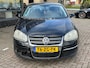 Volkswagen Jetta 2.0 FSI Sportline Business (SCHADE) Zo meenemen!