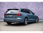 Volvo V60 2.0 B3 Plus Dark | Lederen Bekleding | Sportstoelen | Parkeer Camera | Parkeersensoren Voor en Achter | Donker Glas | Navigatie | Keyless Entry | DAB |
