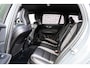 Volvo V60 2.0 B3 Plus Dark | Lederen Bekleding | Sportstoelen | Parkeer Camera | Parkeersensoren Voor en Achter | Donker Glas | Navigatie | Keyless Entry | DAB |