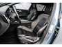 Volvo V60 2.0 B3 Plus Dark | Lederen Bekleding | Sportstoelen | Parkeer Camera | Parkeersensoren Voor en Achter | Donker Glas | Navigatie | Keyless Entry | DAB |