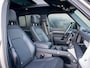 Land Rover Defender 110 2.0 P400e 110 Dynamic HSE | Milltek uitlaat | Matt wrap | trekhaak | Schuif-/ kantel dak | Stoelkoeling | 22"
