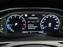 Volkswagen Passat Variant 1.5 TSI R-Line Business + | Carplay | IQ Matrix | Trekhaak | Camera |