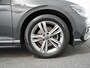 Volkswagen Passat Variant 1.5 TSI R-Line Business + | Carplay | IQ Matrix | Trekhaak | Camera |