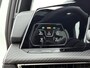 Volkswagen Golf 1.5 eTSI R-LINE | PANORAMADAK | BLACK OPTIEK | 18 INCH LICHTMETALEN VELGEN | STUUR & STOELVERWARMING | DODE HOEK ASSISTENTIE | APPLE CAR PLAY