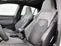 Volkswagen Golf 1.5 eTSI R-LINE | PANORAMADAK | BLACK OPTIEK | 18 INCH LICHTMETALEN VELGEN | STUUR & STOELVERWARMING | DODE HOEK ASSISTENTIE | APPLE CAR PLAY