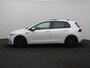 Volkswagen Golf 1.5 eTSI R-LINE | PANORAMADAK | BLACK OPTIEK | 18 INCH LICHTMETALEN VELGEN | STUUR & STOELVERWARMING | DODE HOEK ASSISTENTIE | APPLE CAR PLAY