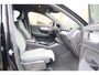 Volvo XC40 T4 Recharge Black Edition | Stoelverwarming | Trekhaak | Parkeercamera | H/K | Keyless