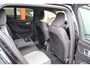 Volvo XC40 T4 Recharge Black Edition | Stoelverwarming | Trekhaak | Parkeercamera | H/K | Keyless
