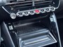 Peugeot 208 1.2 Hybrid 145 e-DCS6 GT | Stoelverwarming | Camera | Naivgatie | 3D Cockpit | LED | Apple CarPlay / Android Auto
