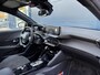Peugeot 208 1.2 Hybrid 145 e-DCS6 GT | Stoelverwarming | Camera | Naivgatie | 3D Cockpit | LED | Apple CarPlay / Android Auto