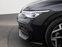 Volkswagen Golf 1.5e TSI 150PK R-Line DSG · Navigatie · Camera + Parkeersensoren · Apple/Android · Garantie t/m 11-11-2026
