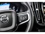 Volvo XC40 Plug-in Hybrid T5 R-Design | Trekhaak | Panoramadak | 20 inch velgen | 360 camera | Stoel- en stuurverwarming | Harman Kardon audio | Verwarmbare voorruit | Adaptive cruise control | Actieve LED koplampen | Elektrische stoelverstelling | Getint glas | Navigatie | Apple Carplay / Android Auto | Draadloze telefoonlader | LED mistlampen |