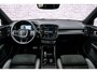 Volvo XC40 Plug-in Hybrid T5 R-Design | Trekhaak | Panoramadak | 20 inch velgen | 360 camera | Stoel- en stuurverwarming | Harman Kardon audio | Verwarmbare voorruit | Adaptive cruise control | Actieve LED koplampen | Elektrische stoelverstelling | Getint glas | Navigatie | Apple Carplay / Android Auto | Draadloze telefoonlader | LED mistlampen |