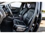 Volvo XC40 Plug-in Hybrid T5 Plus Dark | Facelift | Lederen bekleding | 19 inch velgen | Stoel- en stuurverwarming | Harman Kardon audio | Verwarmbare voorruit | Getint glas | Navigatie | Apple Carplay / Android Auto |