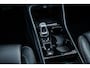 Volvo XC40 Plug-in Hybrid T5 Plus Dark | Facelift | Lederen bekleding | 19 inch velgen | Stoel- en stuurverwarming | Harman Kardon audio | Verwarmbare voorruit | Getint glas | Navigatie | Apple Carplay / Android Auto |