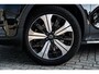 Volvo XC40 Plug-in Hybrid T5 Plus Dark | Facelift | Lederen bekleding | 19 inch velgen | Stoel- en stuurverwarming | Harman Kardon audio | Verwarmbare voorruit | Getint glas | Navigatie | Apple Carplay / Android Auto |