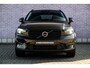 Volvo XC40 Plug-in Hybrid T5 Plus Dark | Facelift | Lederen bekleding | 19 inch velgen | Stoel- en stuurverwarming | Harman Kardon audio | Verwarmbare voorruit | Getint glas | Navigatie | Apple Carplay / Android Auto |
