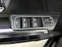 Mercedes-Benz GLB 200 Business Solution AMG(Dealer onderhoud, Trekhaak, Sfeerverlichting, Navi, Camera, Parkeerhulp, StoelV, Etc)