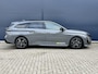 Peugeot 308 Sw 1.6 HYbrid 195pk e-DCS7 GT | Focal | Led Matrix | Schuif /kantel dak | 8 JAAR GARANTIE | 7,4Kw onboard chager