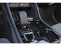 Volvo XC40 T5 Recharge Plus Dark - IntelliSafe Assist - 360º Camera - Harman/Kardon audio - Verwarmde voorstoelen & stuur - Parkeersensoren voor & achter - Elektr. bedienb. voorstoelen met geheugen links - Draadloze tel. lader - Extra getint glas - 19' LMV