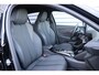 Peugeot 208 1.2 HYBRID 100PK GT PACK AUTOMAAT / NAVI / LEDER / CLIMA / PDC / 17" LMV / CAMERA / KEYLESS / ADAPT. CRUISECONTROL / I-COCKPIT / FULL-LED / 1E EIGENAAR / NIEUWSTAAT !!