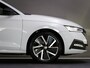 Skoda Octavia Combi 1.0 e-TSI Sport Business (TREKHAAK, SFEERVERLICHTING, DIGITAL COCKPIT, APPLE CARPLAY, SPORTSTOELEN, CRUISE)