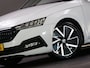 Skoda Octavia Combi 1.0 e-TSI Sport Business (TREKHAAK, SFEERVERLICHTING, DIGITAL COCKPIT, APPLE CARPLAY, SPORTSTOELEN, CRUISE)
