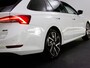 Skoda Octavia Combi 1.0 e-TSI Sport Business (TREKHAAK, SFEERVERLICHTING, DIGITAL COCKPIT, APPLE CARPLAY, SPORTSTOELEN, CRUISE)