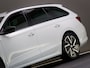 Skoda Octavia Combi 1.0 e-TSI Sport Business (TREKHAAK, SFEERVERLICHTING, DIGITAL COCKPIT, APPLE CARPLAY, SPORTSTOELEN, CRUISE)