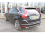 Volvo XC60 T5 FWD Summum | Voorstoelen verw. | BLIS | R- Design | Trekhaak | Cruise control adapt. | Navigatie | Achteruitrij Camera |