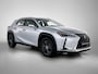 Lexus UX 250h Urban Line | Apple Carplay/ Android Auto | Cruise Control adaptief | LED koplampen | Draadloze lader |