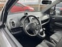 Opel Agila 1.0 Edition | Bluetooth | Style Pack | Electric Comfort Pack | 15'' lichtmetalen velgen | Privacy Glass | etc. etc.