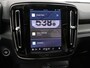 Volvo XC40 B4 AUT(7) BLACK EDITION SCHUIFDAK 360GR 20INCH H/K AUDIO