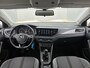 Volkswagen Polo 1.0 TSI Highline | 95 PK | Climatronic (Automatische Airco) | Stoelverwarming | Parkeercamera | Parkeersensoren | Carplay / Android Auto