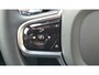 Volvo XC60 2.0 T6 Phev AWD Ultra Bright Panorama Dak - 20” Wielen - Bowers &Wilkins Audio - 360 Cam - Alarm - Climate - Privacy Glass – RC20 Interieur – Power seats met memory - Full led koplampen –Donkere hemel - Massage stoelen
