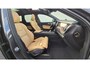 Volvo XC60 2.0 T6 Phev AWD Ultra Bright Panorama Dak - 20” Wielen - Bowers &Wilkins Audio - 360 Cam - Alarm - Climate - Privacy Glass – RC20 Interieur – Power seats met memory - Full led koplampen –Donkere hemel - Massage stoelen