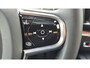 Volvo XC60 2.0 T6 Phev AWD Ultra Bright Panorama Dak - 20” Wielen - Bowers &Wilkins Audio - 360 Cam - Alarm - Climate - Privacy Glass – RC20 Interieur – Power seats met memory - Full led koplampen –Donkere hemel - Massage stoelen