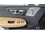 Volvo XC60 2.0 T6 Phev AWD Ultra Bright Panorama Dak - 20” Wielen - Bowers &Wilkins Audio - 360 Cam - Alarm - Climate - Privacy Glass – RC20 Interieur – Power seats met memory - Full led koplampen –Donkere hemel - Massage stoelen