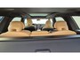 Volvo XC60 2.0 T6 Phev AWD Ultra Bright Panorama Dak - 20” Wielen - Bowers &Wilkins Audio - 360 Cam - Alarm - Climate - Privacy Glass – RC20 Interieur – Power seats met memory - Full led koplampen –Donkere hemel - Massage stoelen