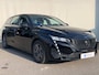 Peugeot 308 SW 1.2 PureTech Active Pack Business Airco | AppleCarplay/ Android Auto | Cruise Control Adaptief | DAB | LED | LMV 16" | Navi | PDC Achter |