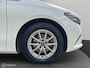 Mercedes-Benz B-klasse 200 Advantage / Navigatie / Luxe bekleding