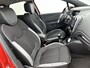 Renault Captur 0.9 TCe 90Pk Bose | Navigatie | Achteruitrijcamera & Parkeersensoren | Dode Hoek Detectie | Elektrisch Inklapbare Spiegels | Cruise & Climate Control | BOSE Geluidsinstallatie | Winterbanden aanwezig |