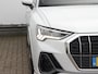 Audi Q3 45 TFSI e S edition | 360° camera | Adaptive cruise control | Elektrische stoelen + klep | Dodehoekdetectie